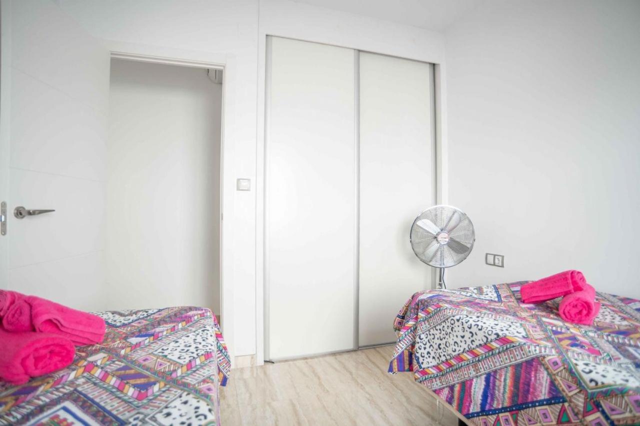 Beautiful Two Bedroom Apartment Next To The Beachfront Torre de la Horadada Luaran gambar