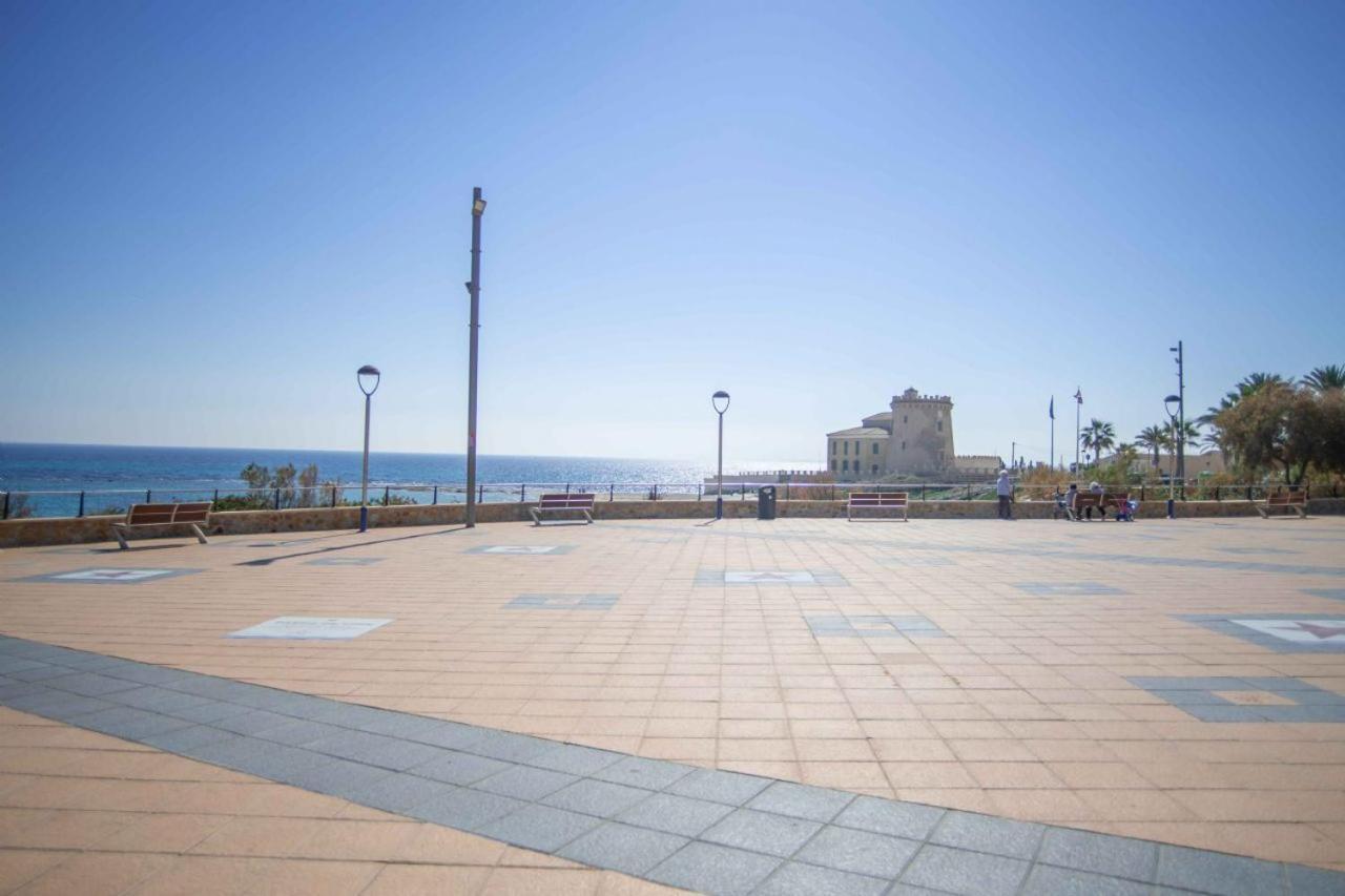 Beautiful Two Bedroom Apartment Next To The Beachfront Torre de la Horadada Luaran gambar
